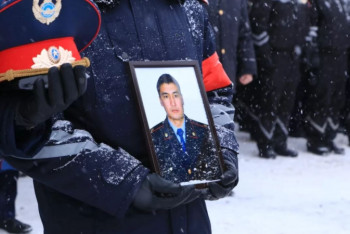 Фотография к новости: Героическая смерть костанайского полицейского: У него не было времени надеть бронежилет