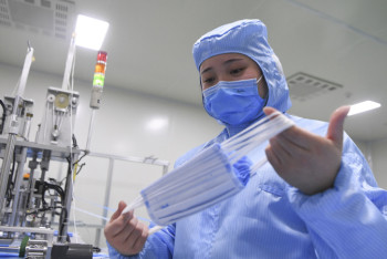 Фотография к новости: Минздрав РК закупит около 30 миллионов медицинских масок для населения