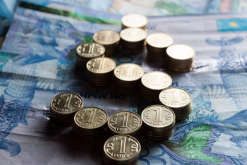 Фотография к новости: "Никого в сложной ситуации не оставим" - Мамин о ситуации на валютном рынке