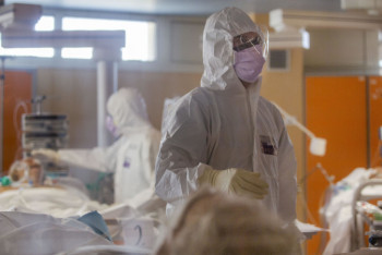 Фотография к новости: Стабильно тяжелое: состояние двух больных коронавирусом не улучшается