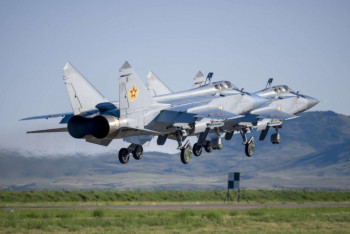 Фотография к новости: "Не исключается человеческий фактор" - Минобороны о крушении МиГ-31 в Караганде