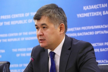 Фотография к новости: Елжан Биртанов сдал тест на коронавирус