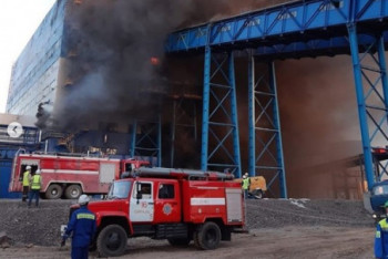 Фотография к новости: Сильный пожар произошел на Жайремском ГОК в Карагандинской области