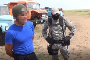 Фотография к новости: Обвиняемых в убийстве активиста Бактыбаева начали судить в Караганде