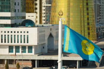 Фотография к новости: Потери доходов республиканского бюджета оцениваются в 1,7 триллиона тенге