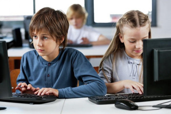 Фотография к новости: До конца года качественный Интернет должен быть у 99,3 процента населения - Токаев