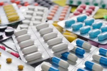 Фотография к новости: "Мы жестко пресекаем такие факты" - Сагинтаев о продаже антибиотиков без рецепта врача