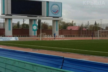 Фотография к новости: Старый гараж за 40 млн на центральном стадионе продает житель Павлодара