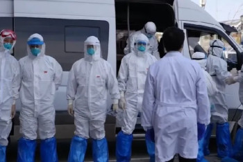 Фотография к новости: ФСМС выплатит медикам еще 12 миллиардов тенге в виде надбавок в июне