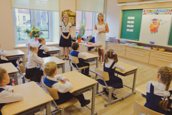 Фотография к новости: Тугжанов поручил ликвидировать аварийные школы