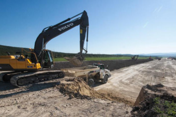 Фотография к новости: Свыше двух триллионов тенге выделят на ремонт и строительство дорог в Казахстане