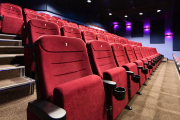 Фотография к новости: Кинотеатры могут открыть в Казахстане