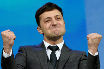 Фотография к новости: Пожизненное лишение свободы для коррупционеров предложил ввести Зеленский