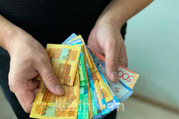 Фотография к новости: Медиков заставляют вернуть 42 500 тенге в Шымкенте