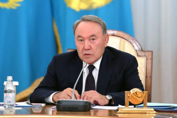 Фотография к новости: "Переживаю, когда слышу, что кто-то уезжает из Казахстана" - Елбасы