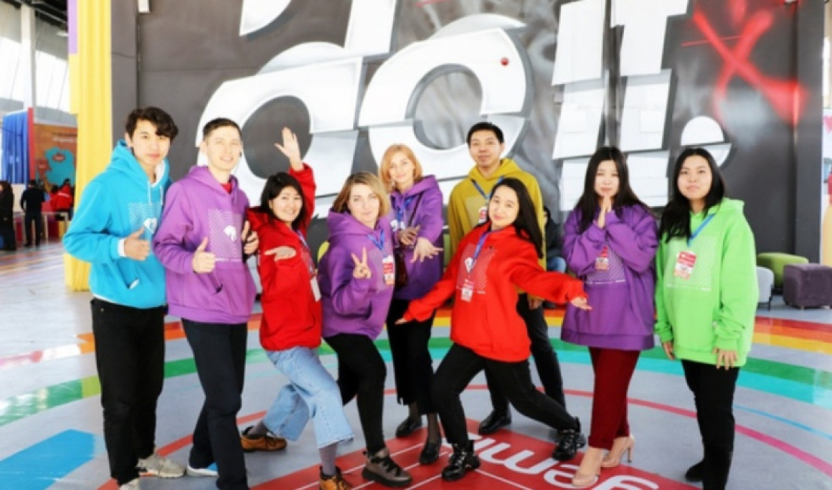  Иллюстративное, архивное с открытия республиканского фронт-офиса волонтеров, 2019 год : предоставлено Национальной волонтерской сетью 