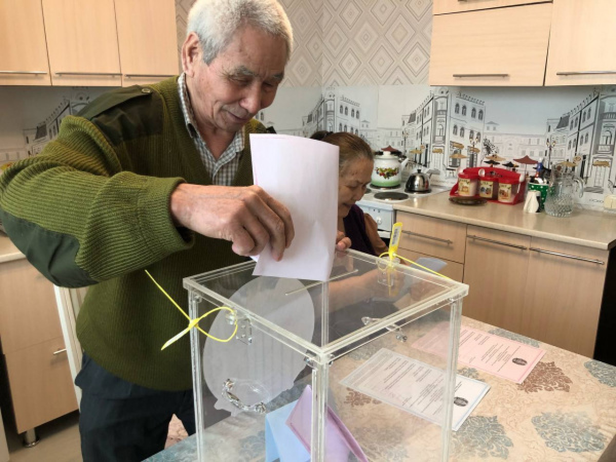  Анели Мажитовой