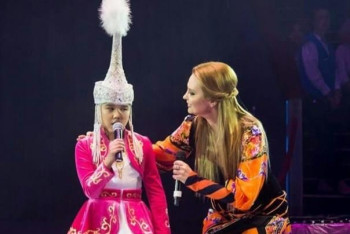 Фотография к новости: Мечети из спичек и зрячий голос - искусство казахстанской глубинки