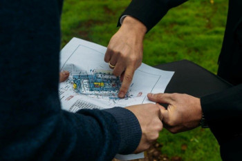 Фотография к новости: Узаконить запрет на продажу земли иностранцам поручил Токаев