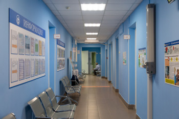 Фотография к новости: Об износе поликлиник на 55 процентов сообщил Алексей Цой