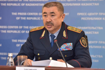 Фотография к новости: Самое коррумпированное подразделение МВД назвал Тургумбаев