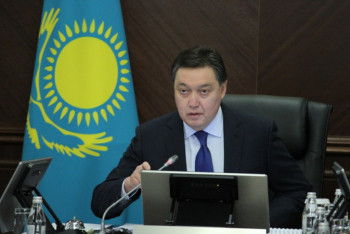 Фотография к новости: Общество должно понимать, что только вакцинация остановит пандемию - Мамин