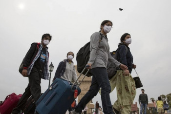 Фотография к новости: Студентов из Индии "втихаря" пытались привезти в Алматы