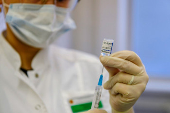 Фотография к новости: Можно ли аллергикам вакцинироваться против коронавируса - эксперт