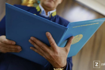 Фотография к новости: Земельные участки, авто, квартиры и миллиарды: с чем попрощались осужденные по делу LRT