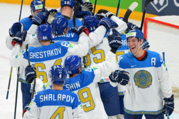 Фотография к новости: Один шаг до исторического успеха. Или чего не хватило казахстанской сборной по хоккею?