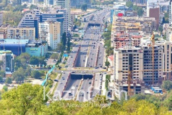 Фотография к новости: Ремонт проспекта Аль-Фараби за два млрд тенге отменил аким Алматы