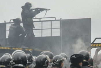 Фотография к новости: "Приказ Токаева о стрельбе на поражение был обоснован создавшейся ситуацией" — политолог