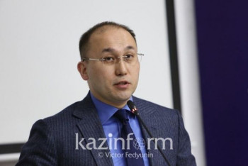 Фотография к новости: Абаев поручил пересмотреть кандидатуры ряда главных тренеров РК