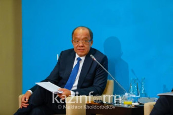 Фотография к новости: В обществе всё больше превалирует обстановка нетерпимости к мнению другого человека - Рахимбеков