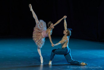 Фотография к новости: Гала-концерт мировых звёзд балета прошёл в столице Казахстана