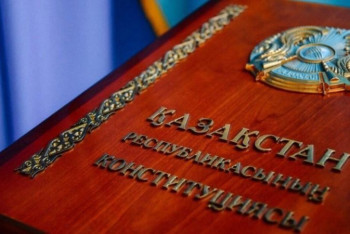 Фотография к новости: Если законы не устраивают наше общество, мы должны их менять - Ашимбаев