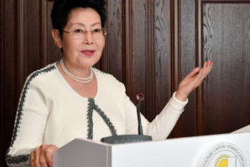 Фотография к новости: Поправки в Конституцию усиливают участие казахстанцев в управлении делами государства - Баймолдина