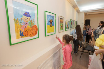 Фотография к новости: Посмотреть "глазами детей". Выставка детского творчества открылась в столице