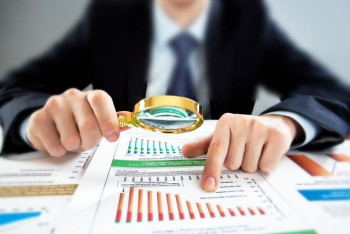 Фотография к новости: Наделить мажилис правом проведения парламентских расследований, потребовал депутат