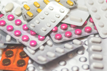 Фотография к новости: За последние два года в Казахстане выявлено около 700 фактов незаконного оборота лекарств