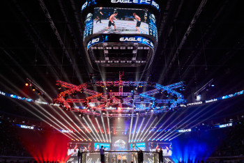 Фотография к новости: В Нур-Султане впервые прошёл турнир лиги Хабиба Нурмагомедова. Репортаж с нашумевшего спортивного события