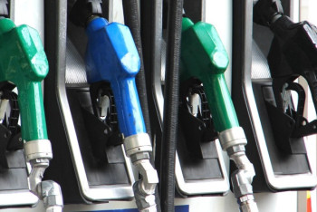 Фотография к новости: Минэнерго заморозил рост стоимости ГСМ на полгода