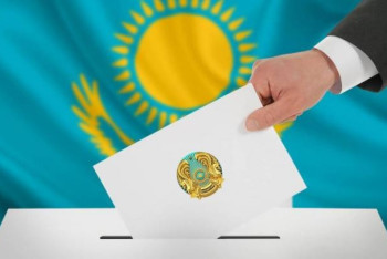 Фотография к новости: Каким образом беспартийный президент сможет стать кандидатом, объяснили в партии Amanat