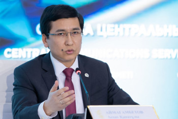 Фотография к новости: В дошкольных организациях на одного педагога приходится 25 детей - Аймагамбетов