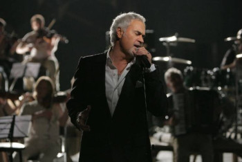 Фотография к новости: Валерий Меладзе чуть не расплакался во время концерта в Алматы