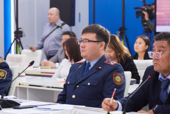 Фотография к новости: С 21 сентября в Казахстан прибыли 98 000 россиян