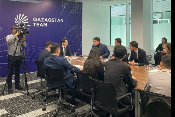 Фотография к новости: Qazaqstan Team выдвинуло Касым-Жомарта Токаева кандидатом в президенты