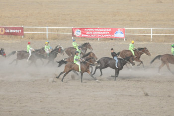 Фотография к новости: Конно-спортивный праздник прошел в Алматинской области ко Дню Республики