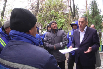 Фотография к новости: Сотрудники "Казахтелекома" вышли на протест в Шымкенте