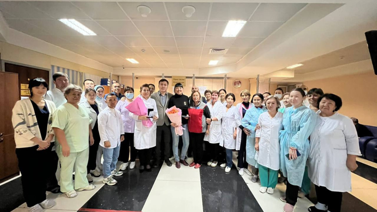  предоставлено героем